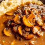 Easy Vegan Mushroom Gravy