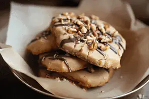 Toffee Pecan Shortbread Cookies