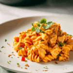 Crockpot Buffalo Chicken Mac N Cheese