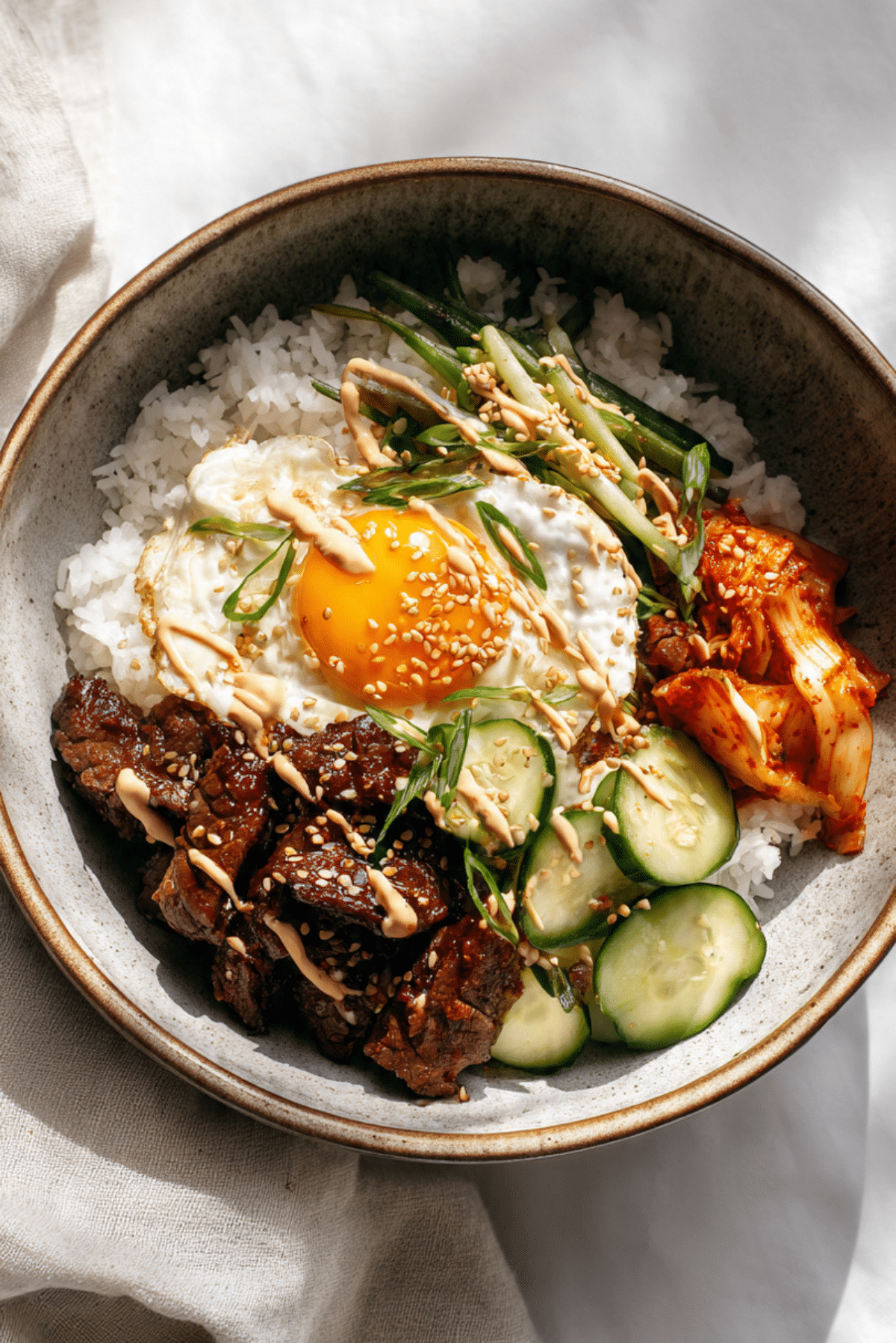 Beef Bulgogi Bowls With Spicy Sauce